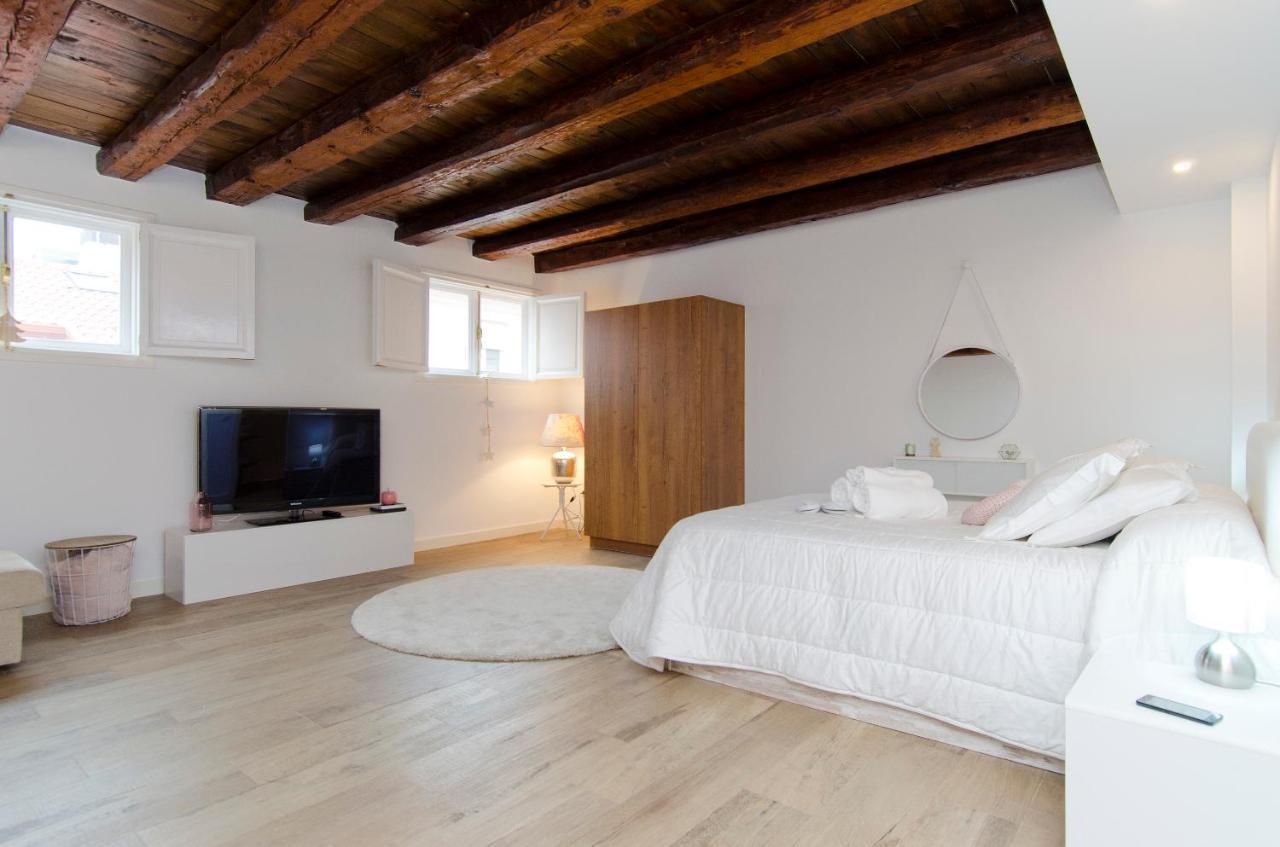 Hellenhost - Gran Via Apartment Madrid Exterior foto