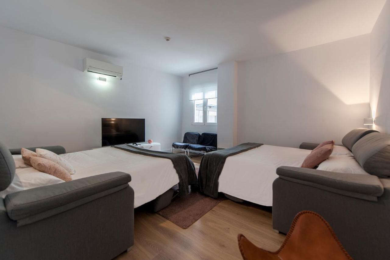 Hellenhost - Gran Via Apartment Madrid Exterior foto